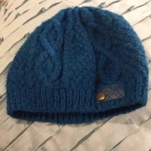 Dark blue soft spy beanie.